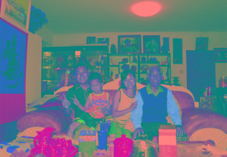 看望開(kāi)國(guó)將軍老紅軍裴周玉