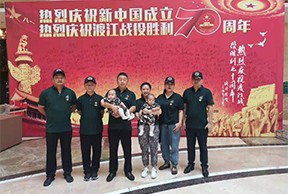 四百余名革命后代齊聚渡江戰(zhàn)役紀(jì)念館開(kāi)展紀(jì)念活動(dòng)