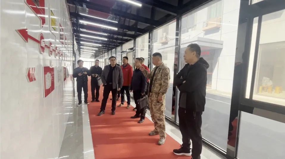 佛山市駐華東辦事處領導蒞臨昊東食品考察指導